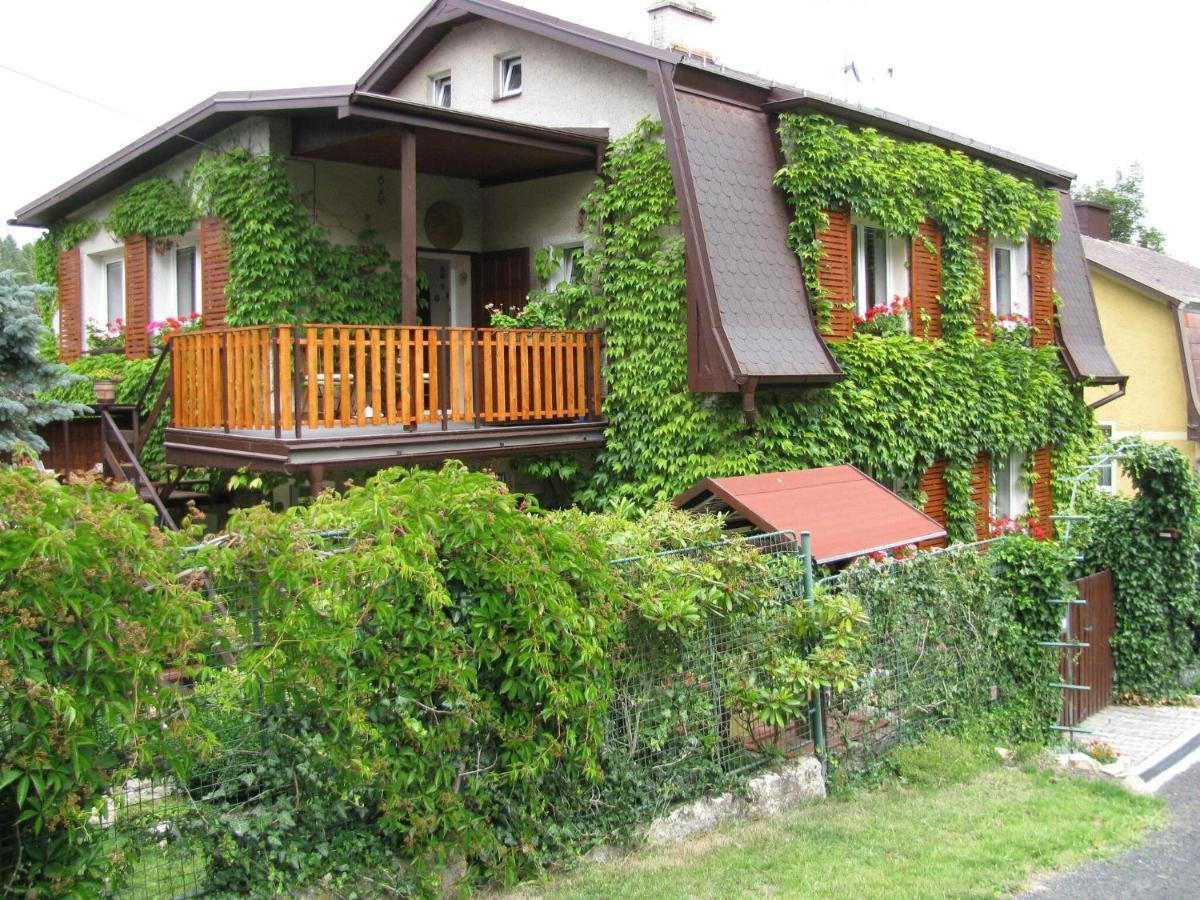 Modern Apartment In Carlsbad With Garden Karlovy Vary Eksteriør bilde